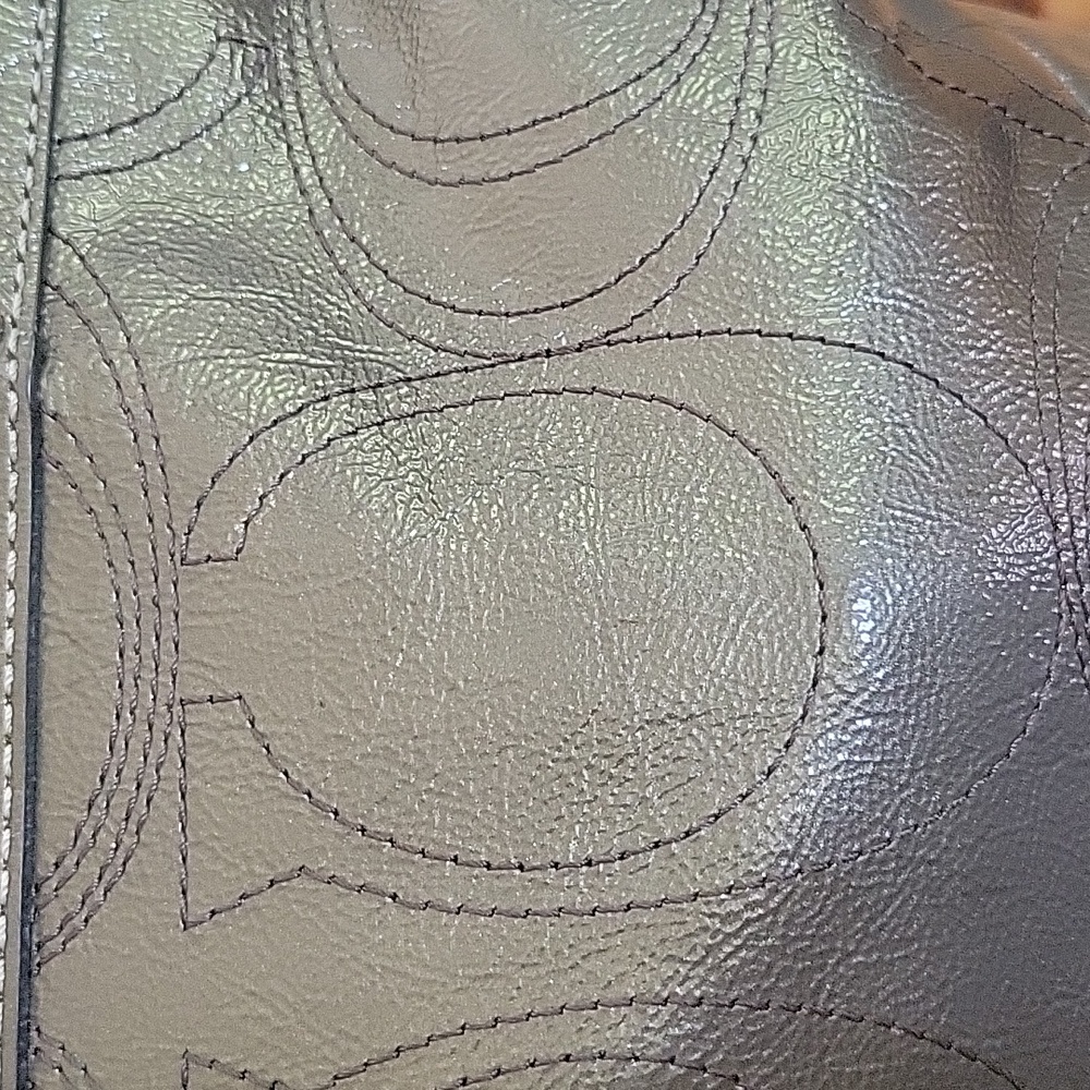 Coach Shoulder Tote Bag, Green, EUC - Picture 9 of 15